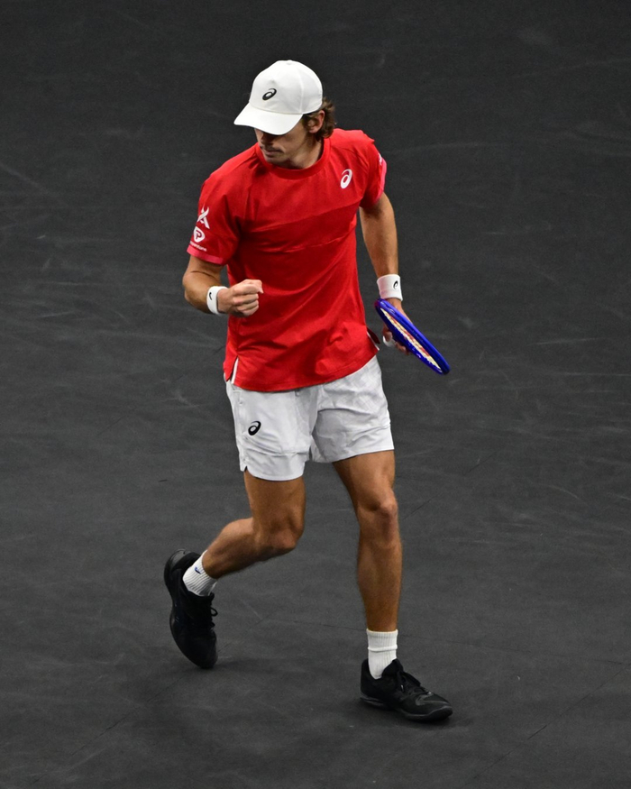 温网翻盘拉沃尔杯，阿尔卡拉斯扛起全队