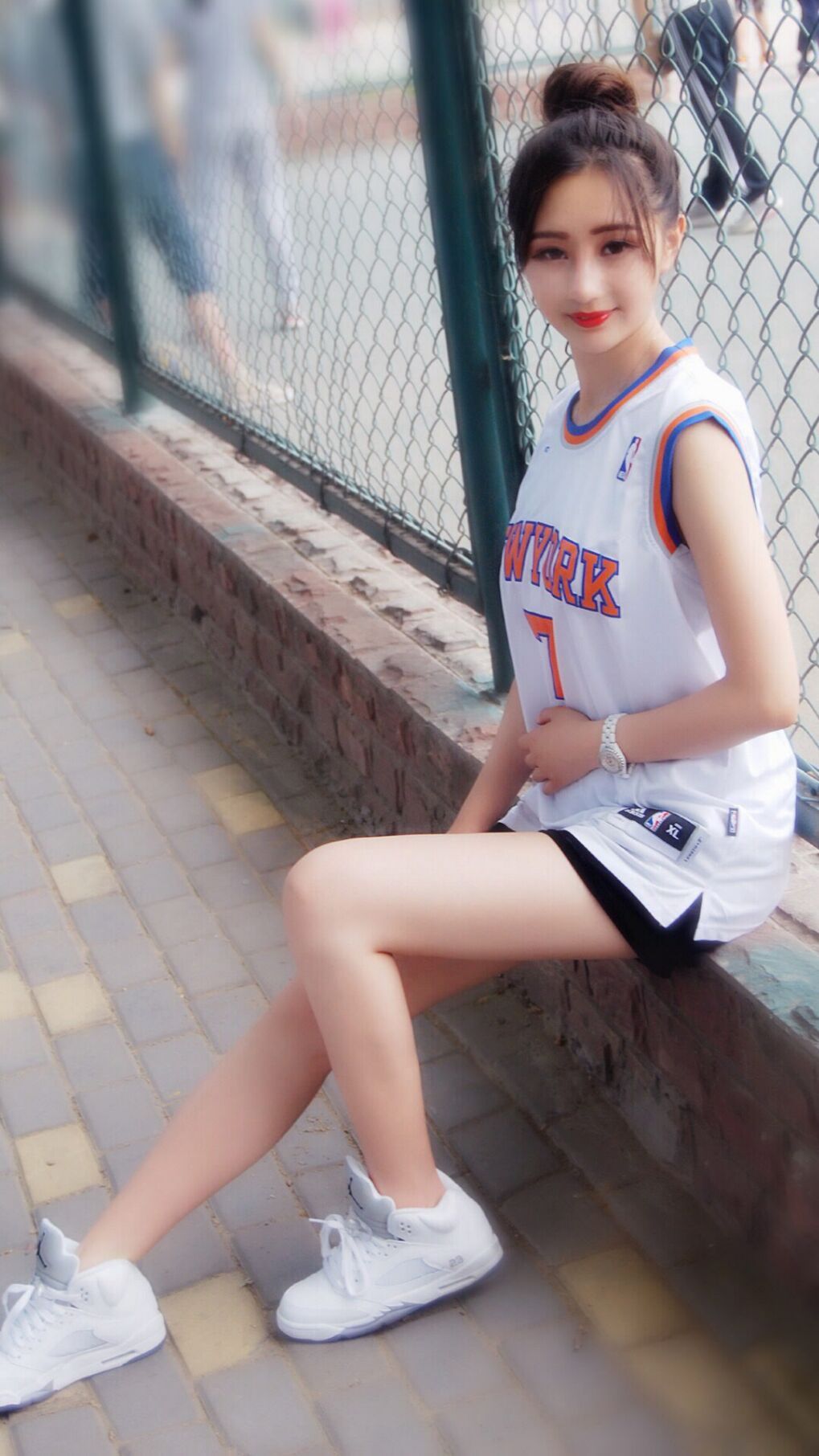 横空出世！姆巴佩一锤定音，莱比锡红牛2-1力克勒沃库森