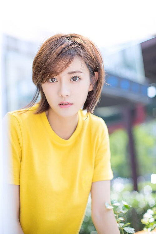 凌晨四点,肾上腺素与钢铁洪流—当F1揭幕战的轰鸣遇见山西队强行终结森林狼的不眠夜