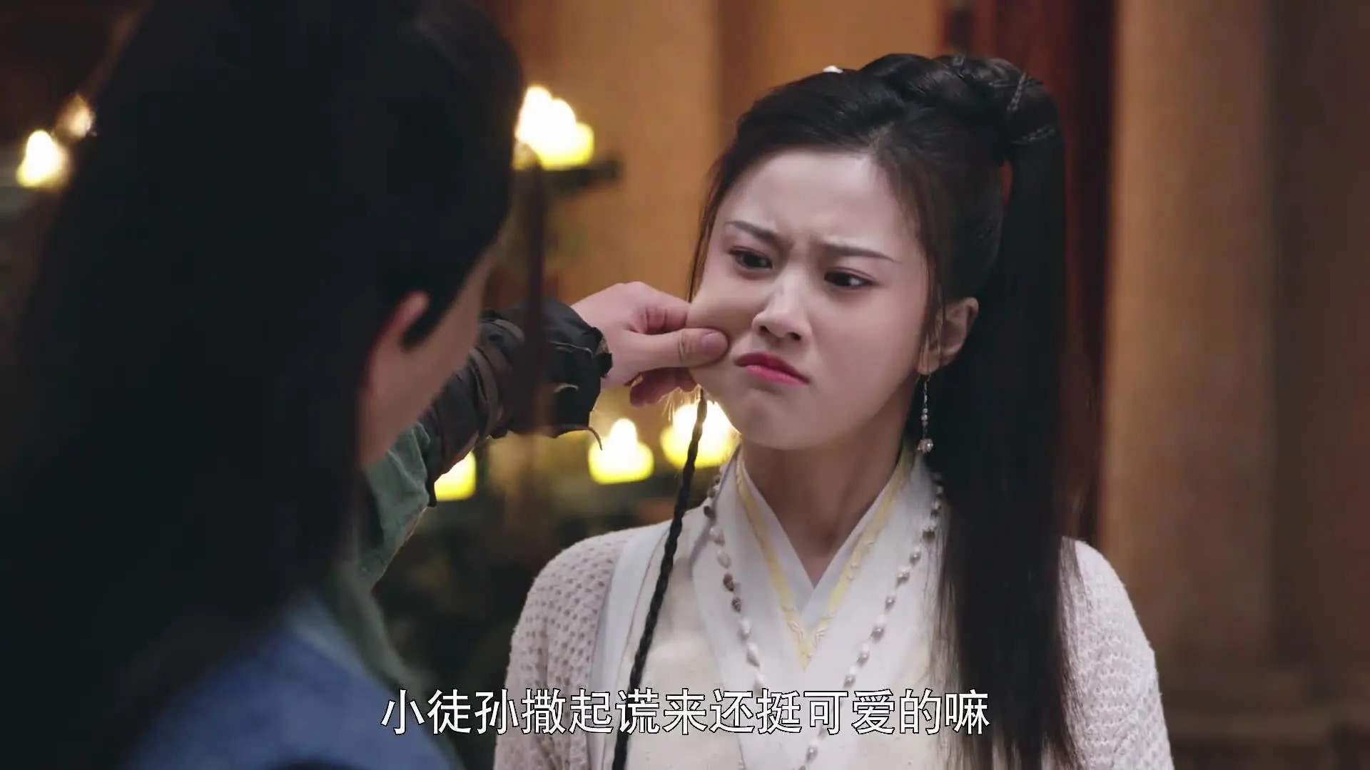 门神弑神记,库尔图瓦点球扑救+头槌绝杀,墨西哥攻守转换如潮水般流畅力挫印度